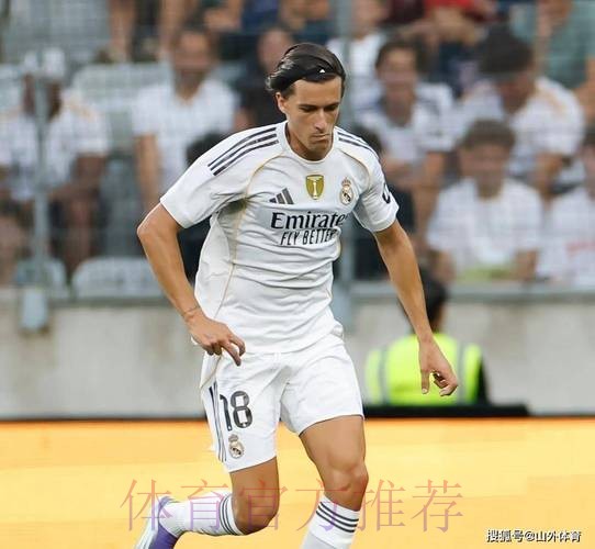 世体:皇马也关注若昂-戈麦斯 球员解约金6000万欧